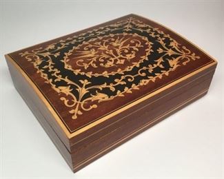198 Wood Inlay Box min
