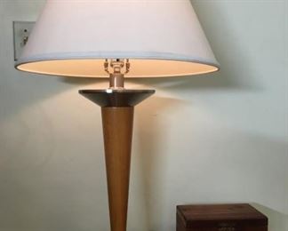 198 MCM Table Lampmin