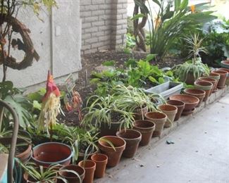 Plant pots, yard decor.