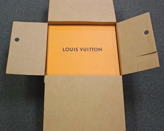  Authentic “Louis Vuitton” Brown Shipping Box, Orange Purse Box, Dust Bag, Small Draw String Bag with a Sample Perfume and the Blue Ribbon

Auction Estimate $50-200 – Located Glassware 