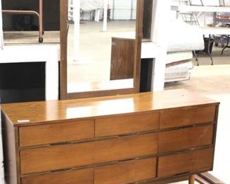  6 Piece Mid Century Modern Danish Walnut Bedroom Set with Full Size Bed

Auction Estimate $400-$800 – Located Inside 