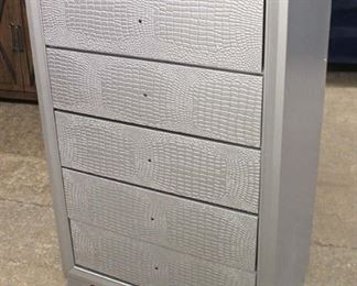  NEW Contemporary Decorated Faux Snake Skin Front 5 Drawer High Chest – Hardware in Drawer

Auction Estimate $200-$400 – Located Inside 