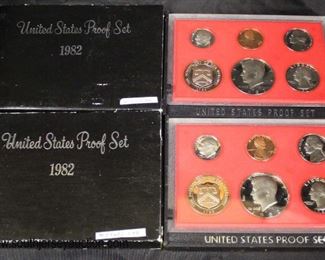  (2) United States 1982 Proof Sets

Auction Estimate $10-$20 – Located Glassware 