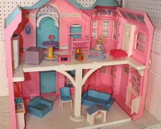  Childs Barbie Play House with Accessories and Barbie’s

Auction Estimate $20-$50 – Located Glassware 