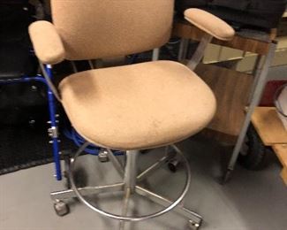 Counter raised chair on rollers 
$30.00 