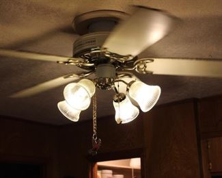 selling light fixtures