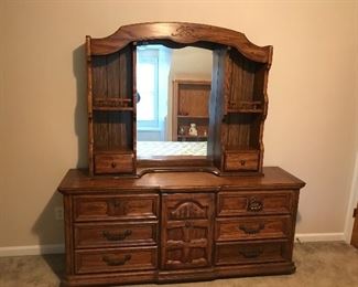 Nice Dresser With Mirror
