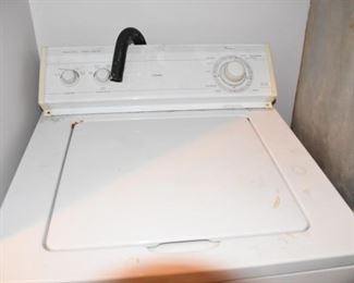 Whirlpool Washer and Dryer and a 2d Washer & Dryer
