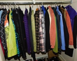 LOADS of BETTER Ladies Clothing...in FINE condition