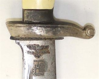Lot 16: WWII German TENO by Eickhorn Hewer with 8399 scabbard Solingen