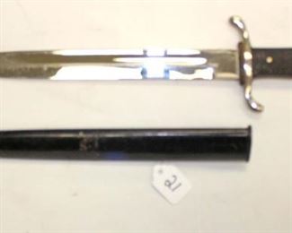 Lot 21: WWII German Fireman's dress dagger double quillion (possible inter-war) with a scabbard