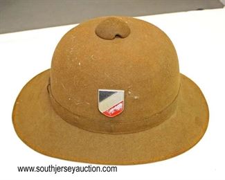 Lot 25: Afrika Korps Pith Helmet Army