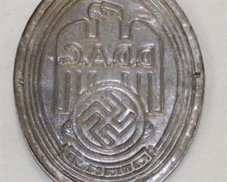 Lot 50: Pre-War DDAC automobile car badge marked for FurTreue Dienste