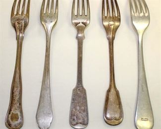 Lot 69: Assortment of Forks: SS Army Submarine SS RAD Luftwaffe (lot of 5)