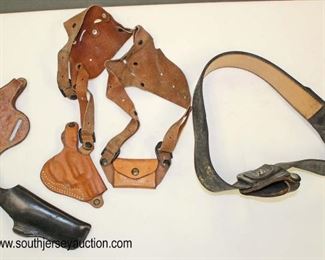Lot 96: 4pc mix lot: leather holster, Vintage Desantis #2 Shoulder Rig, Bianghi, Bucheimer, belt with holster