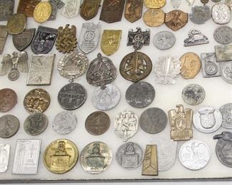 Lot 105: 66pc WWII German Day and Youth Badges or Tinni Badges (lot of 66)
