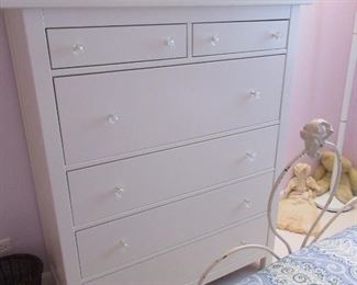 white dresser with crystal knobs