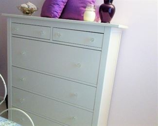 another view of the white dresser