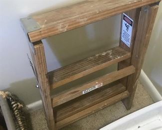 Step ladder