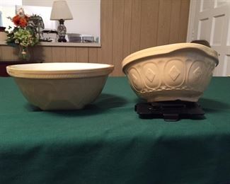 "Gripstand" bowls made in England