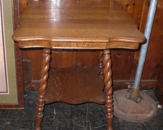 oak plant table with tobacco twist legs