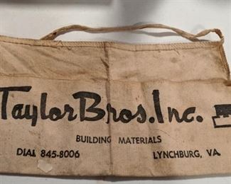 Vintage Taylor Bros carpenter apron