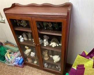 #57		4 shelf Display Cabinet 30x9x43	 $75.00 
