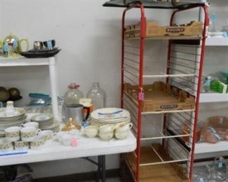 Red metal rack, china, kitchen items