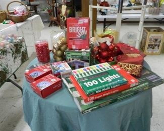 Christmas lights, decor