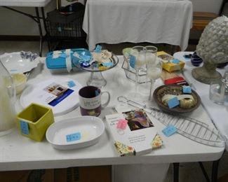 Kitchen items, decor