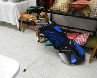 Nice set of Adidas golf clubs and bag