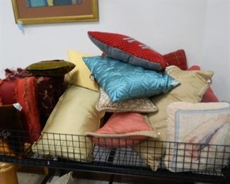Lots of decorative pillows