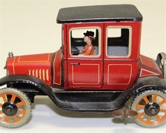 Bing Germany tin wind up car. Excellent condition.