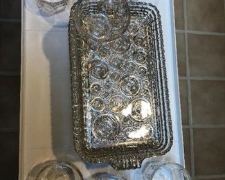 7 plates and cups in grapes design