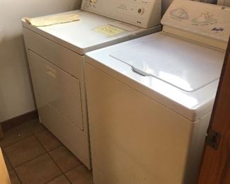 Working washer dryer