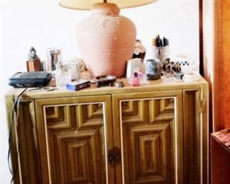 Mid Century Asian inspired
Side table
$100