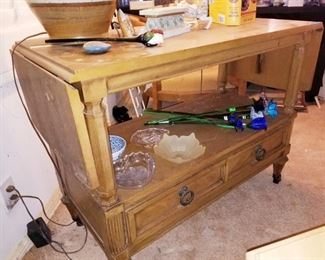 Vintage Buffet / Bar
$40 - Saturday