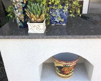 garden pots & plants