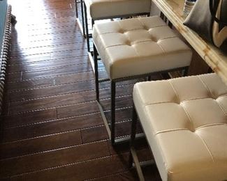 4 new white leather bar stools fabulous