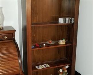 pine bookcase, 3 of these