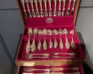 Wallace Grand Baroque Sterling
Twelve seven piece place settings with 8 serving pieces.