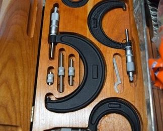 Craftsmans Vintage Micrometer Set