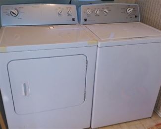 KENMORE 400 SERIES Top Load High Efficiency Washer and Gas Dryer Set