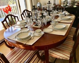 Vintage dining table -set of 6 chairs