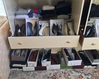Loads of shoes -size 6-7 -never worn