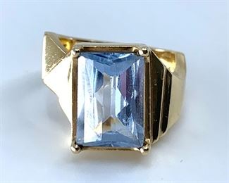 A beautiful aquamarine, fancy cut with beveled and rounded top with a deep elongated base. Prong set in marked 14K yellow gold and stamped "BERRY". Aprrox size 5, approx dwt 5.7.
