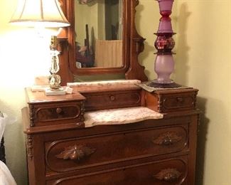 Beautiful marble top antique dresser. 