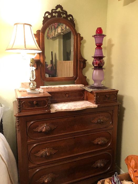 Beautiful marble top antique dresser. 