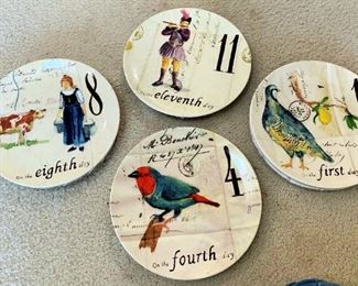 William Sonoma 12 days of Christmas boxed Plates-Look New