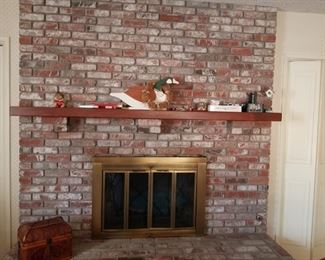 FIREPLACE DECORATIONS
